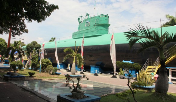 Monumen Kapal Selam Surabaya