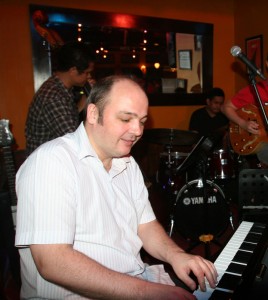 Stefan Thiele Playing Piano