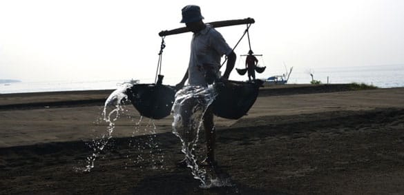 The Salt Farmer of Kusumba