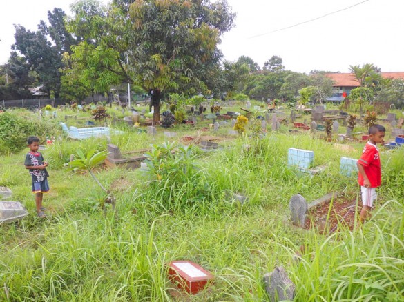 Dutch graves in Balai Rakyat Condet