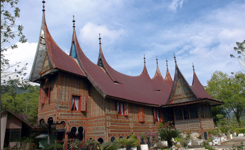 King Balun Palace