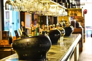 Foreigners are allowed to have full ownership of restaurants, bars and cafes 