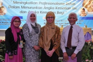 Dr Zulaika Asikin, Gorontalo Indonesian Midwifery Organization (IBI) and Prof Dr H Veni Madju with Brenda Ritchmond