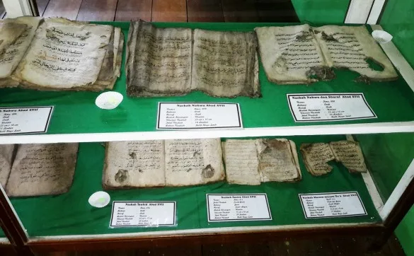 Islamic holy books inside the musuem