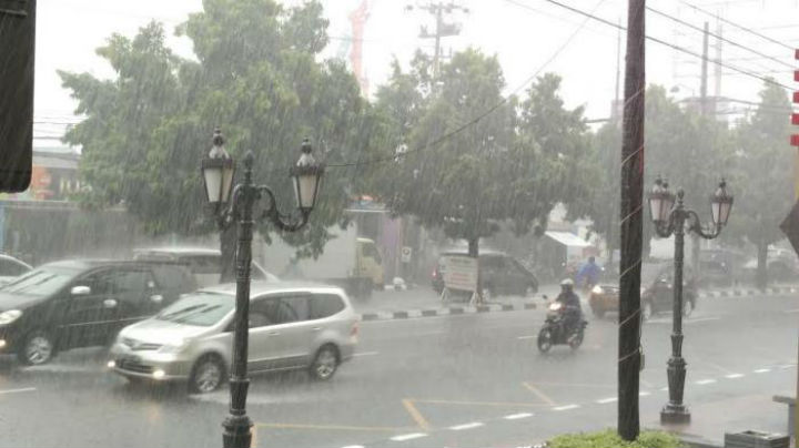 Raining Bandung