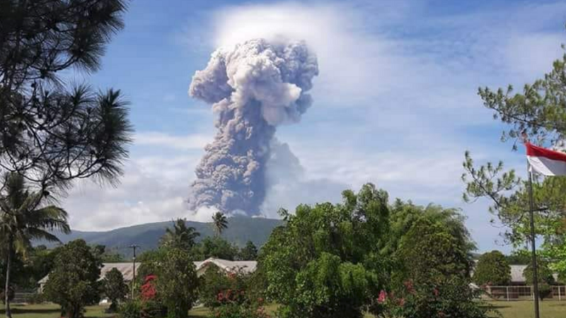 Volcanic Eruption in Sulawesi