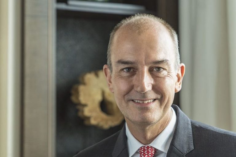 Timothy R. Wright Shangri-La Jakarta Welcomes Back Timothy Wright as General Manager
