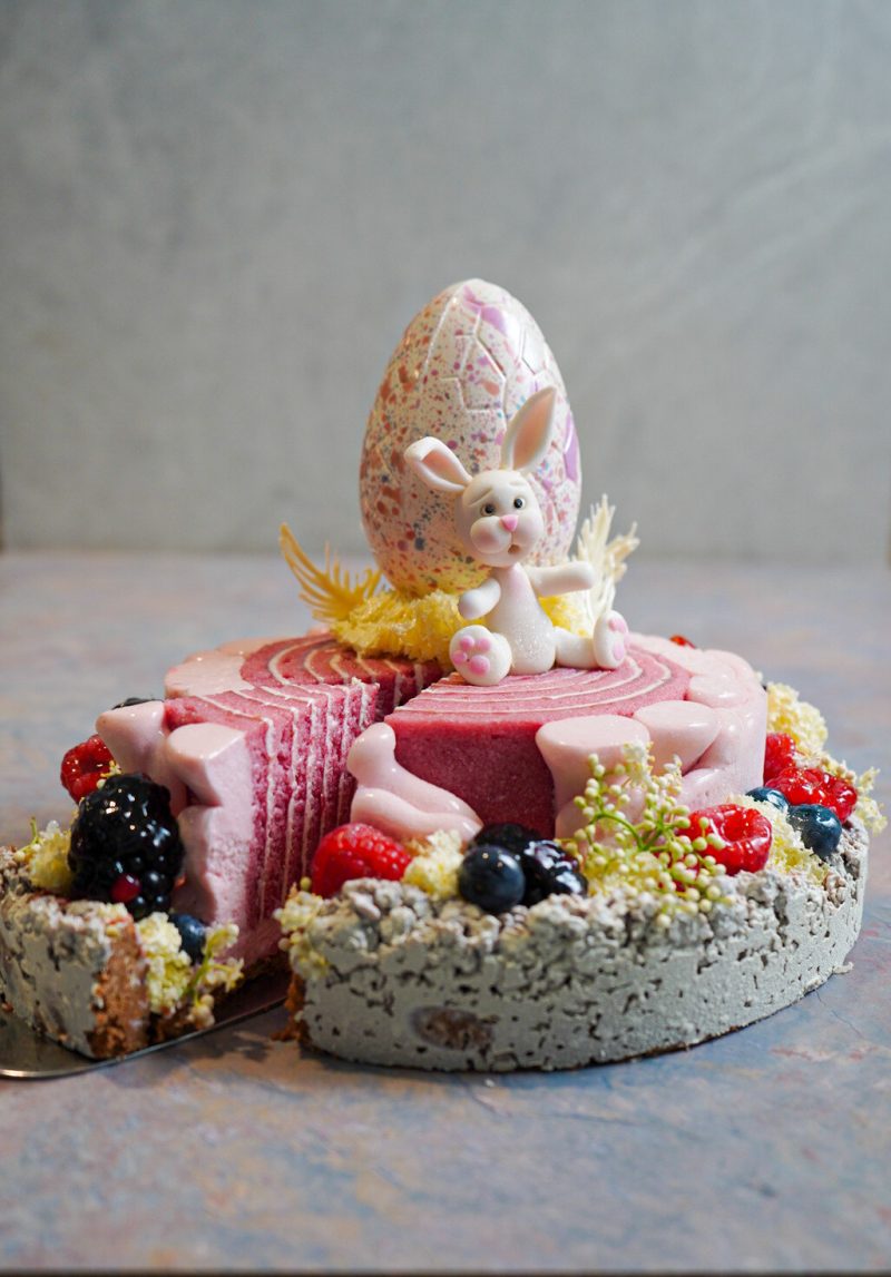 A Very Berry Easter cake