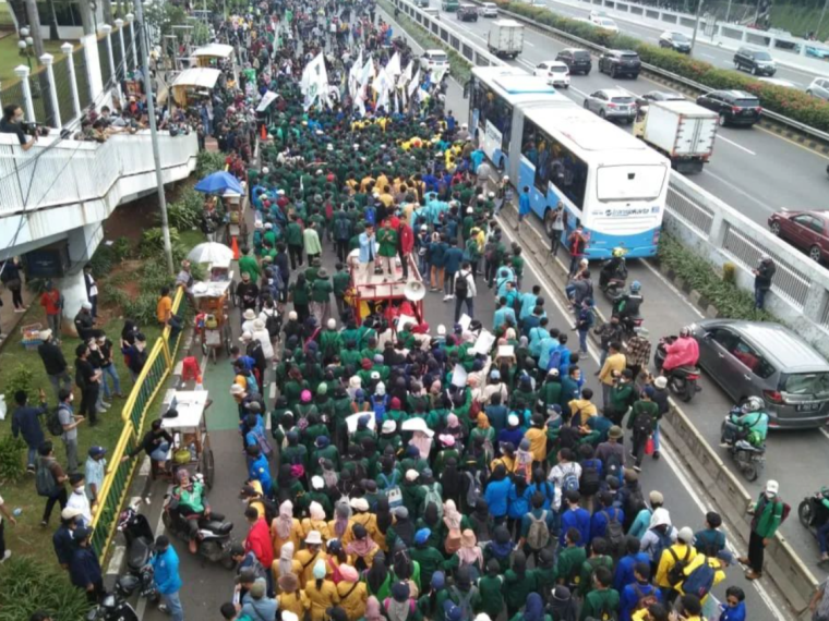 Student Masses Protest Against 2024 Election Postponement   Demo Jkt  760x570 