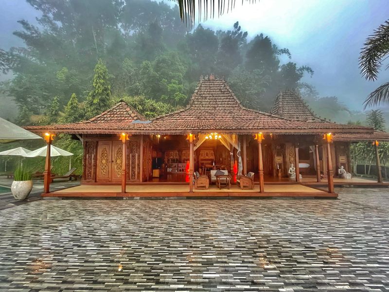 ‘Royal villa’ of Villa Borobudur Resort