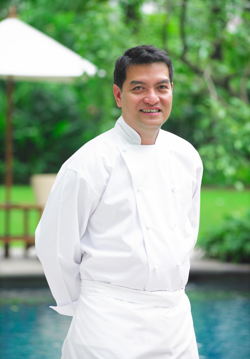 Sriwijaya Four-Hand Dinner with Chef Vindex Tengker