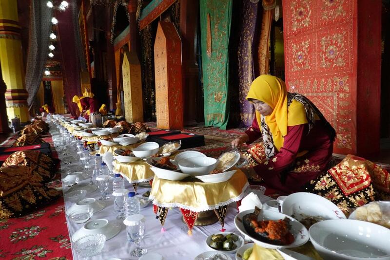 Minangnese Dining Tradition