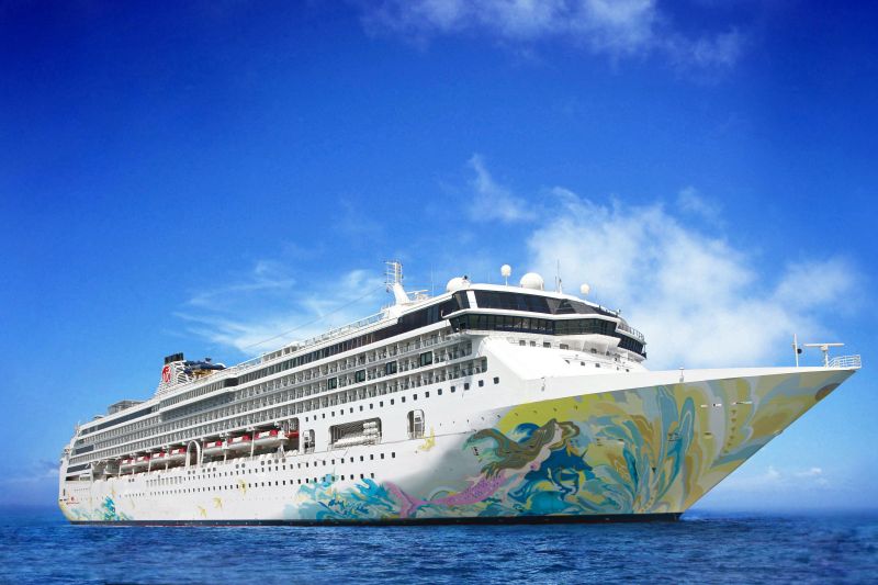 Resorts World Cruises untuk Memulai Kembali Kapal Pesiar di Hong Kong