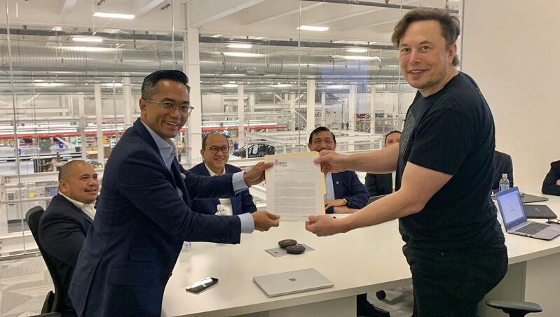 earlier meeting Indonesian officials with Elon Musk 