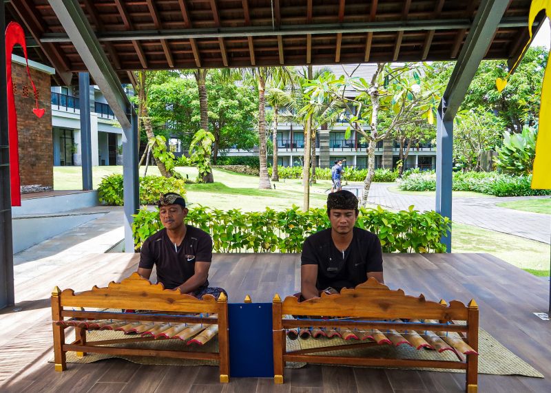 Gamelan rindik players