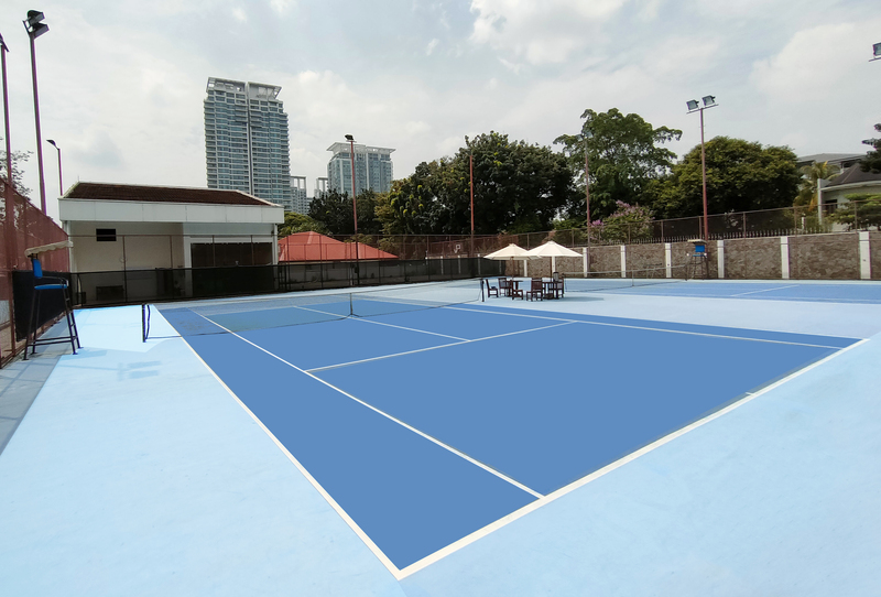 tennis courts at The American Club