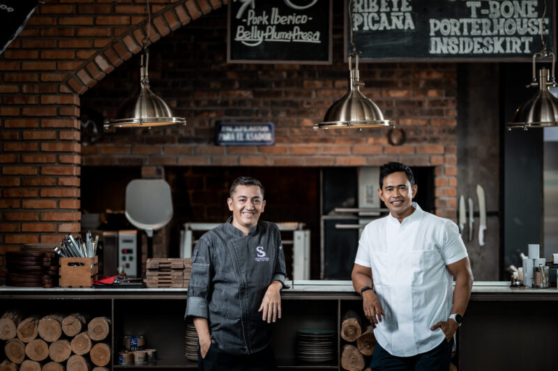 Chef Victor Taborda and Chef Fernando Sindu 