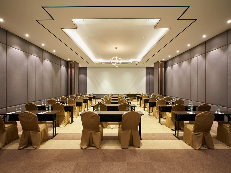 The Meeting Room at Grand Mansion Menteng