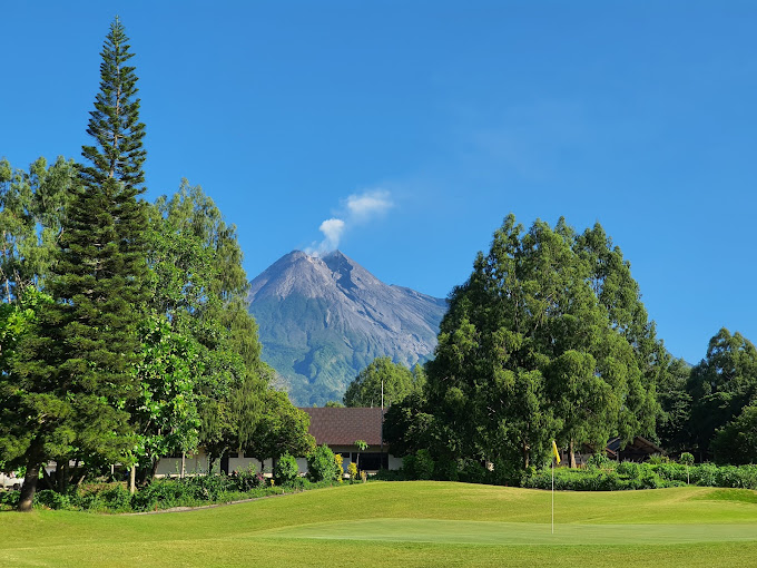 Merapi Golf Yogyakarta