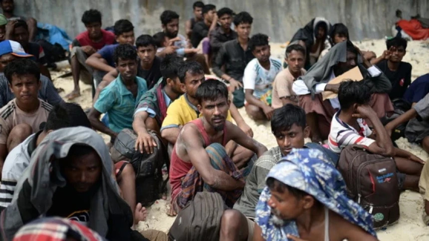 Aceh Refuses Influx of Rohingya Refugees Arriving