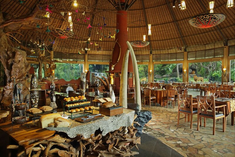 Themed Restaurants in Bali - Tsavo Lion Restaurant 
