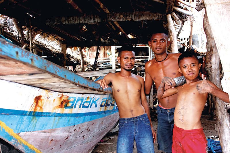 Lamalera – The Traditional Whale Hunters of East Nusa Tenggara