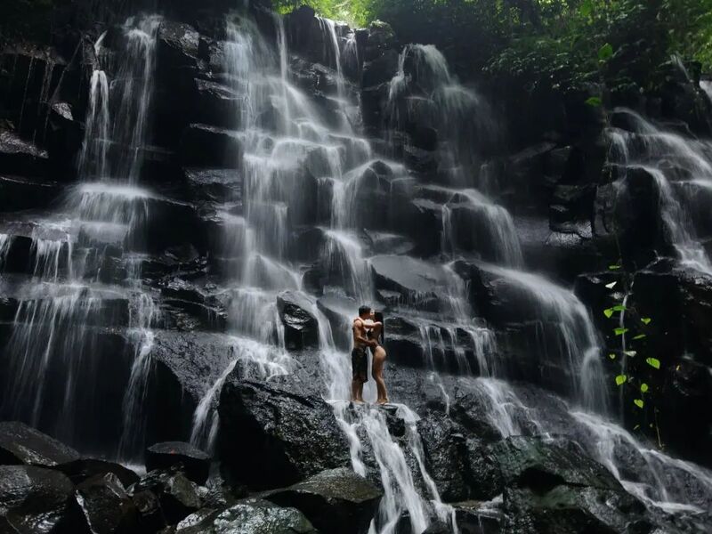 Bali's Waterfalls - Kanto Lampo