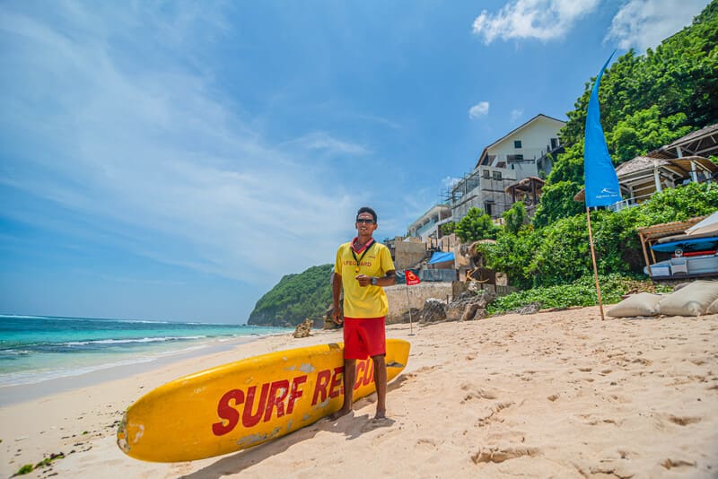 Karma Beach Lifeguard Trains with Australian Surf Lifesavers, Bringing World-Class Skills to Bali