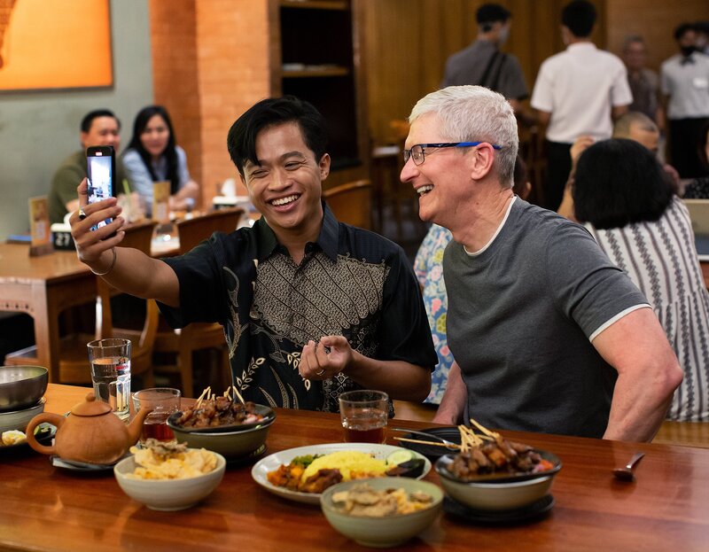 Apple CEO Tim Cook is Visiting Indonesia This Week