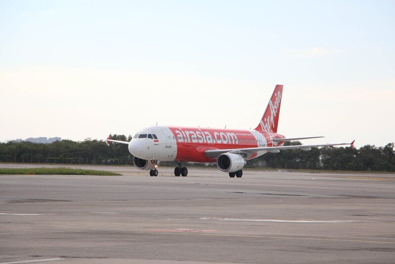 AirAsia Will Open International Flight Routes to Labuan Bajo, Says Government