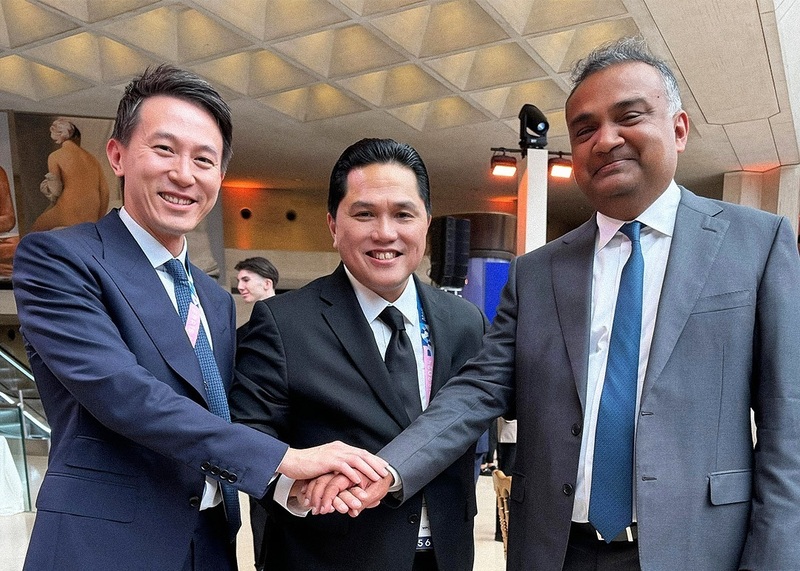 Minister Erick Thohir Urges TikTok and YouTube to Invest in Indonesia’s Growing Digital Economy