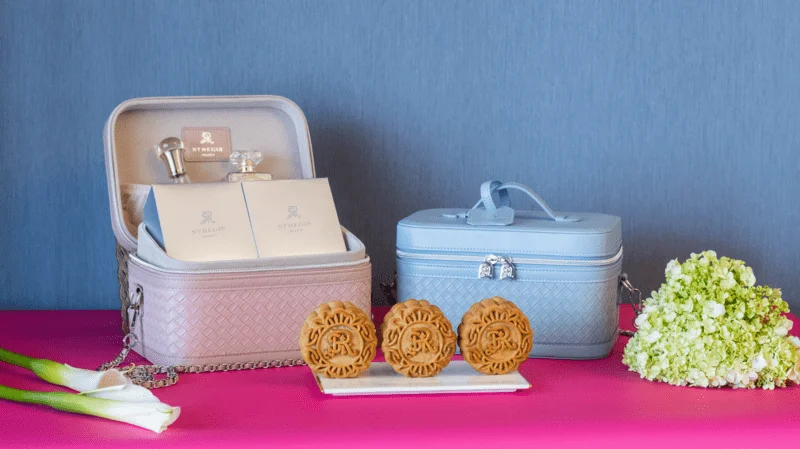 The St. Regis Jakarta Celebrates the Mid-Autumn Festival with Signature Mooncakes in Stylish Hamper