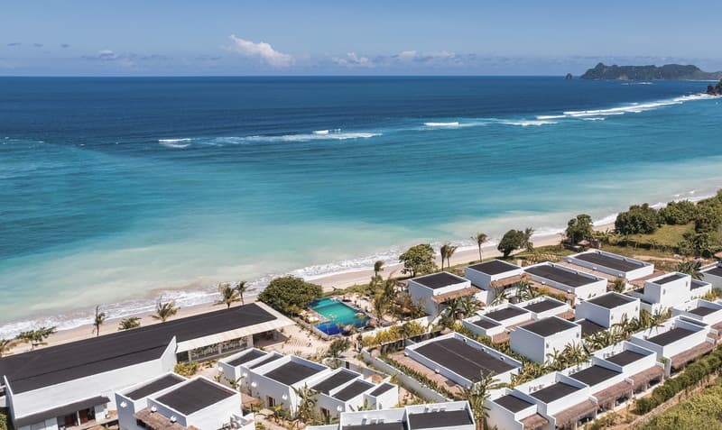 Amber Lombok Beach Resort