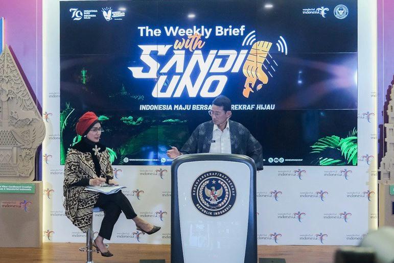 Sandiaga Uno Declares Firm Action Against Illegal Foreign Workers in Bali