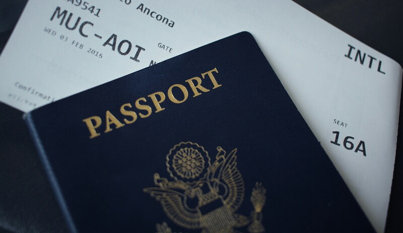 New Regulation Bans Foreigners with Passports Valid for Less Than Six Months from Entering Indonesia