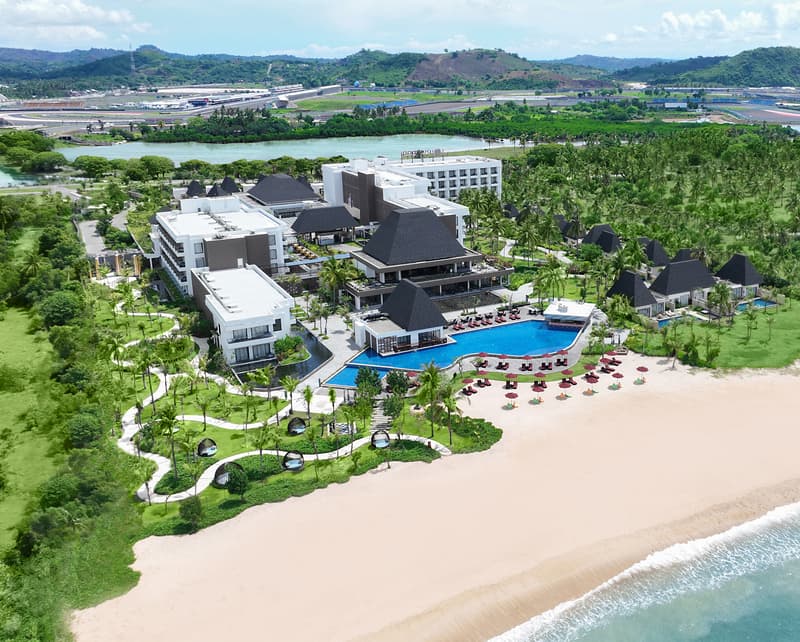 Illuminating Year-End Celebration at Pullman Lombok Merujani Mandalika Beach Resort