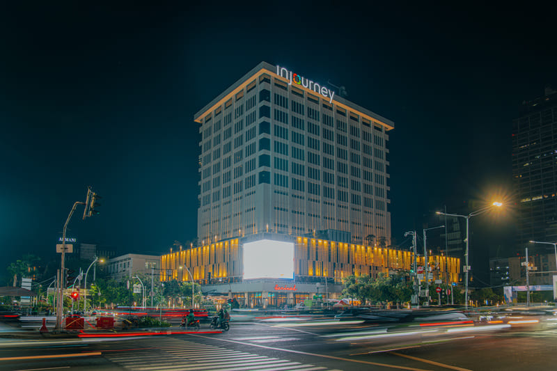 Discover the Soul of Indonesia at Sarinah: Your Gateway to Indonesia’s Treasures
