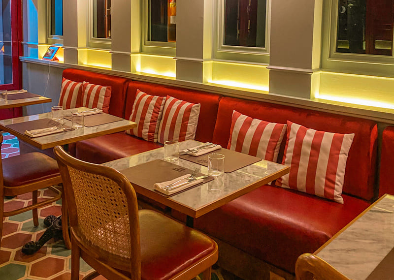 The Interior of French Kiss