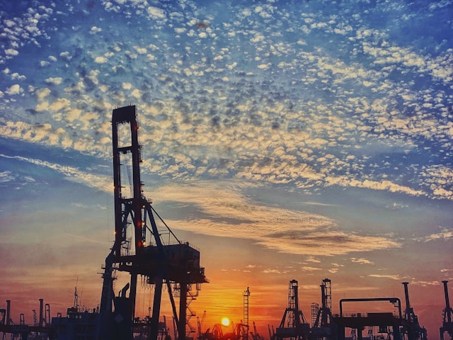 Indonesia's Economy Begins to Weaken