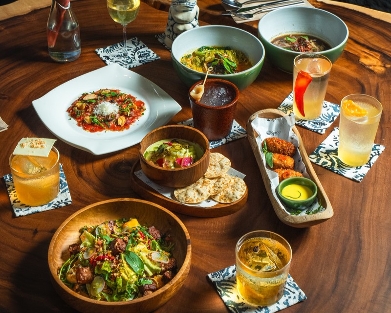 Food and Drinks