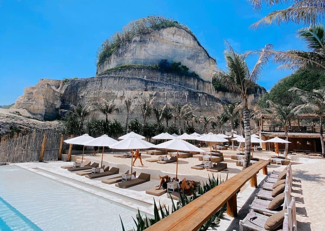 Beach Clubs in Bali - Palmilla Bali