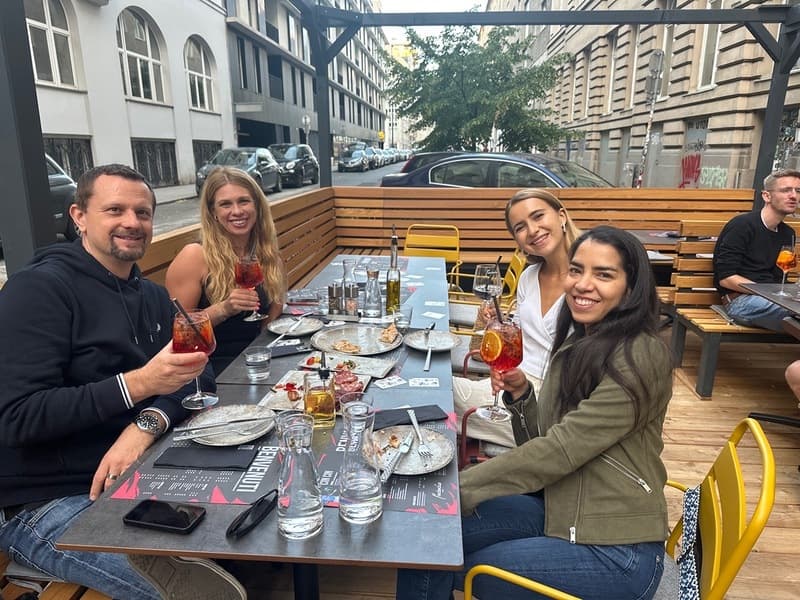 Supper Social Vienna