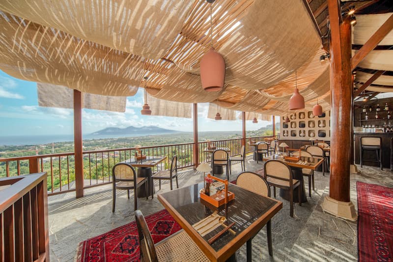 Tsune Uluwatu: A Zen-Inspired Dining Experience with Breathtaking Views
