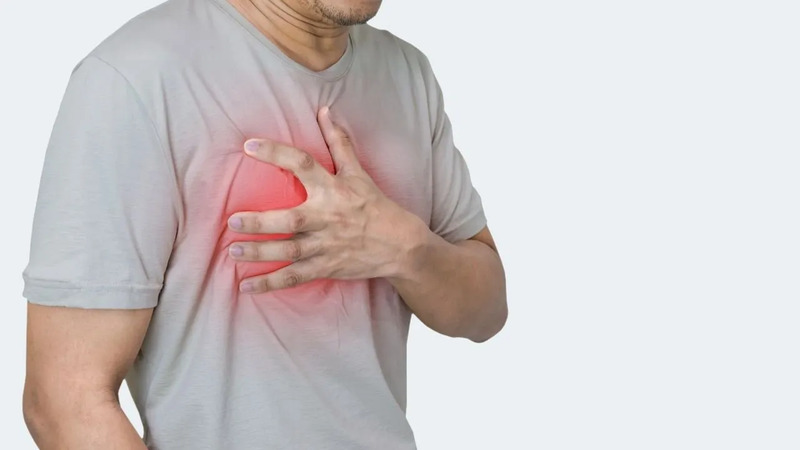 Often Mistaken for "Angina Pectoris," It Could Be a Sign of a Heart Attack. How Can You Tell the Difference?