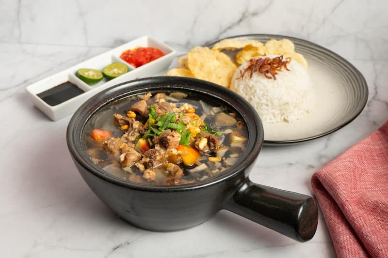 Enjoy Soto Bandung at Swiss-Belresort Dago Heritage Bandung