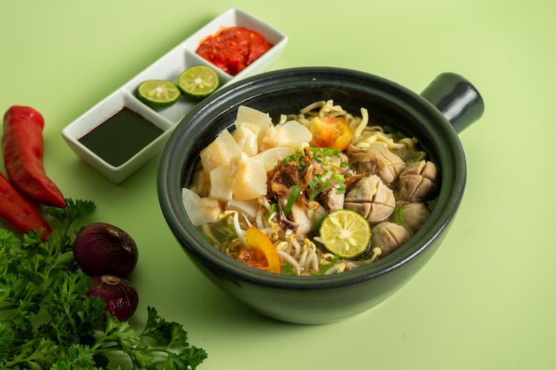 Enjoy Mie Kocok Bandung at Swiss-Belresort Dago Heritage Bandung