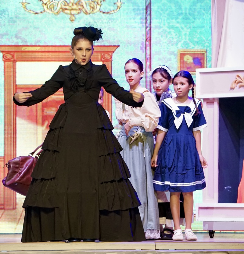 "Mary Poppins Jr." Musical by AIS Jakarta