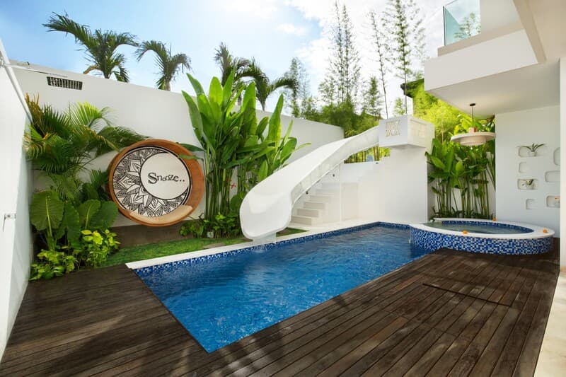 Eight Palms Villa