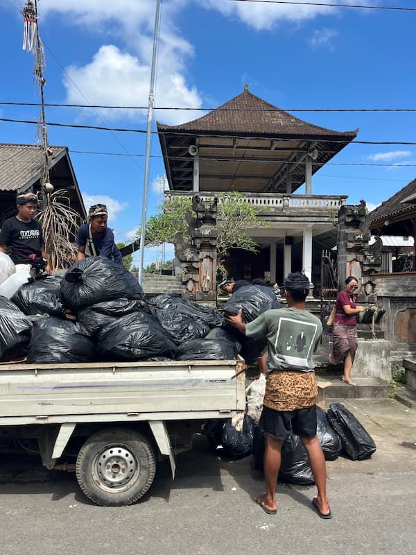 River Cleanup Crews: Guardians of the Waterways