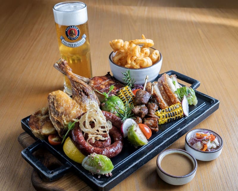 Festive platter Paulaner Bräuhaus